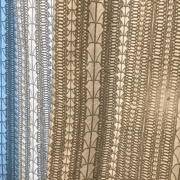 West Elm Echo Print. 2 gray and cream curtains - Picture 12 of 14